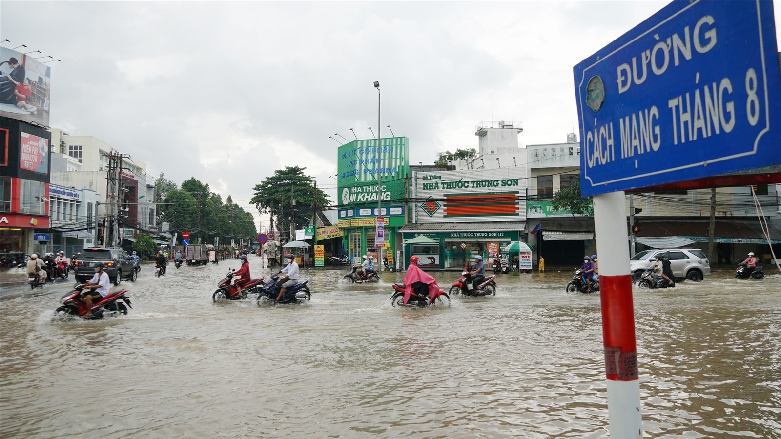 Đường cách mạng tháng 8 - Hành trình giành độc lập cho dân tộc Việt Nam