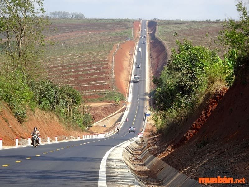 Đường mòn Hồ Chí Minh - Huyền thoại lịch sử và di sản văn hóa của dân tộc